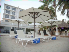 Hotel El Yaque Beach